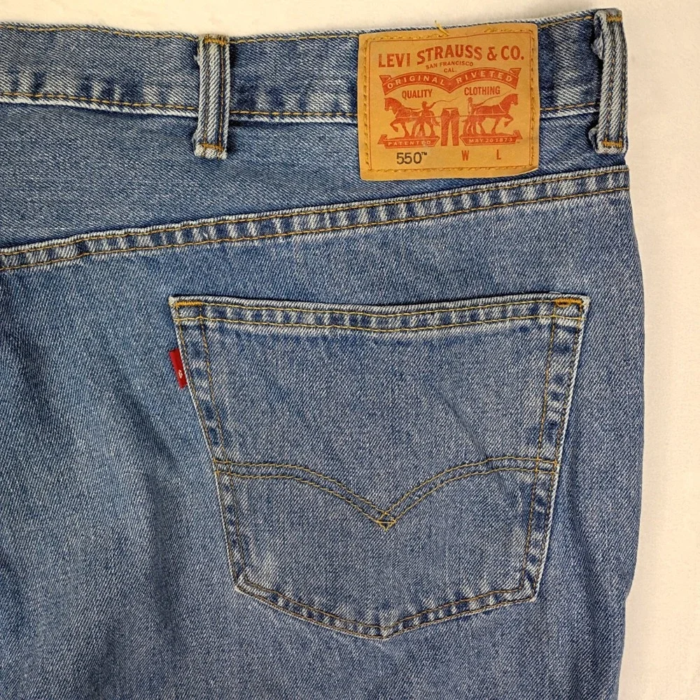 Levi's 550 Jeans Mens 50 Blue Relaxed Fit Denim 90s Vintage Work Wear Gorpcore